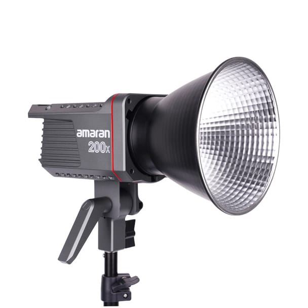 Aputure Amaran 200x Bi-Color LED Monolight (1) Aputure Amaran 200x Bi-Color LED Monolight - Image 1