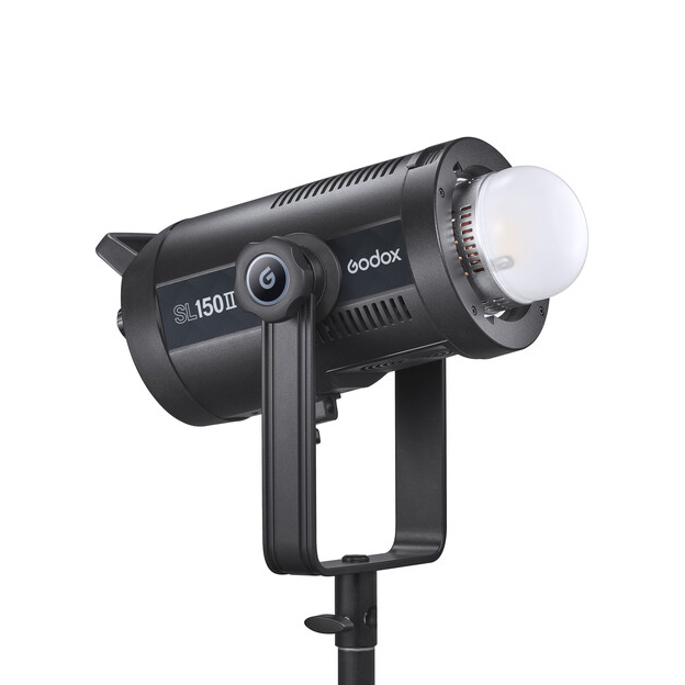 Godox SL150II BI Bi-Color LED Video Light (2) Godox SL150IIBI Bi-Color LED Video Light - Image 1