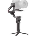 DJI RS 4 Pro Gimbal Stabilizer Combo - Image 2