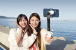 Insta360 Flow Smartphone Gimbal Stabilizer (Gray) - Image 5